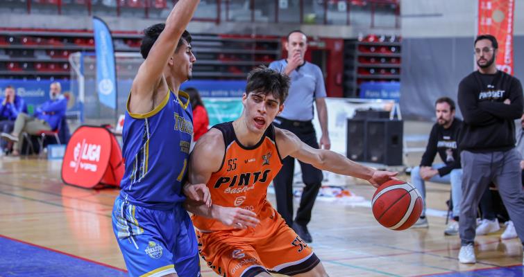 ¡Más leña al fuego! Basket Torrejón cae en Pinto